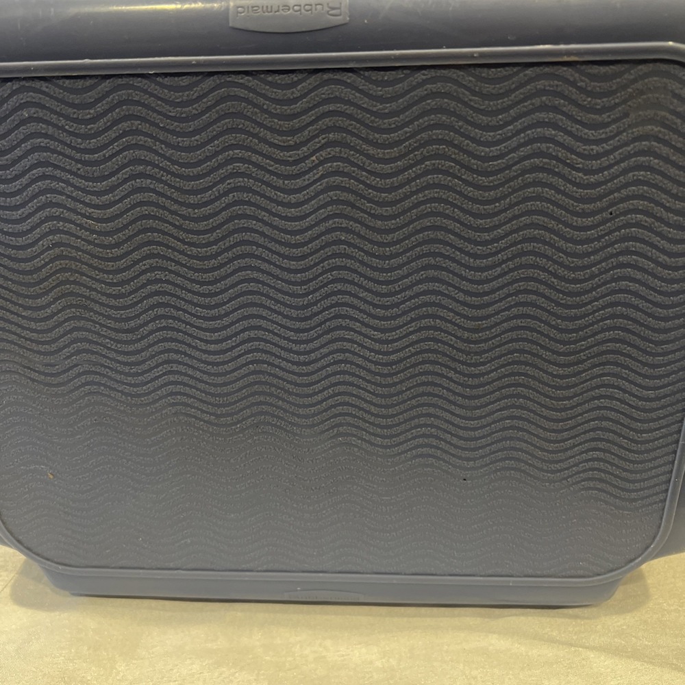 Vtg Large  Blue Rubbermaid Step Stool 4200 Heavy Duty Plastic GUC 300# Capacity - Picture 3 of 4